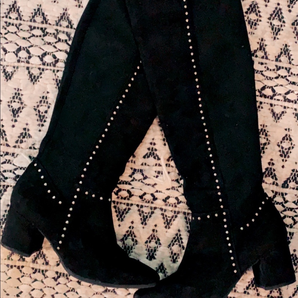 above the knee boots